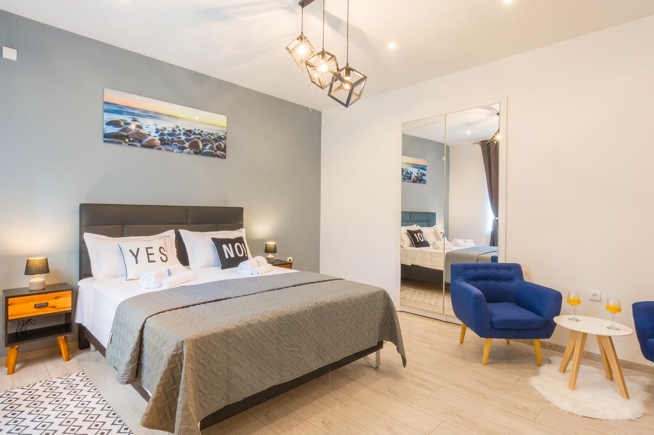 Rooms Sea & Sun With Private Parking Zadar Buitenkant foto